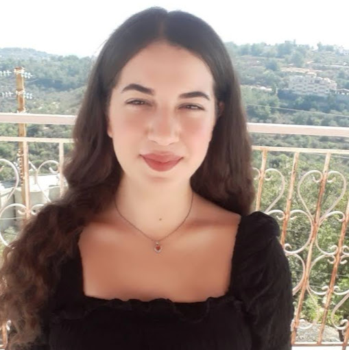 Lara Mkaakour